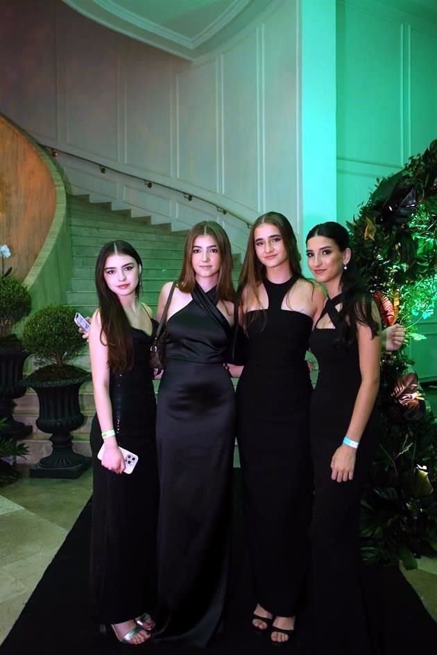 Cordelia Ramones, Eva Treviño, Ana Paula Garza y Nora Levy