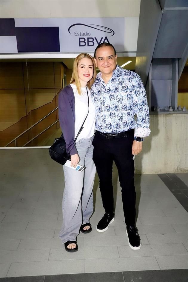 Gaby Espinosa de Kuri y Víctor Kuri