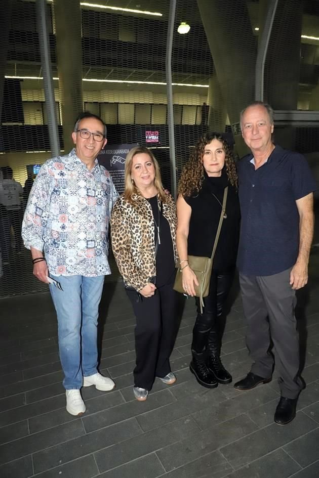 Ramiro Ramírez, Mónica Ocañas, Carmen Saldaña y Gustavo Garza Barba