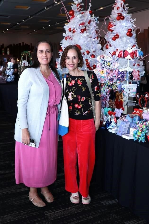 Marisol Gómez y Lorena Reyes de Cavazos