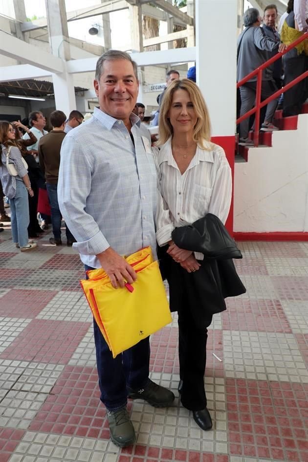 José Kaún y Regina Sada de Kaún