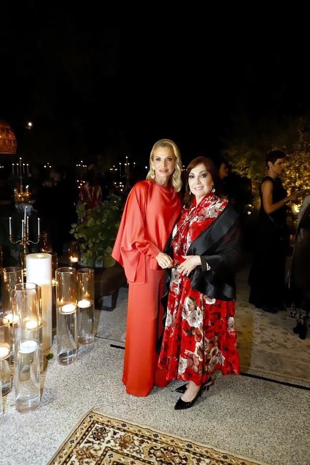 Maya Flores de Karren y Mayra Lozano de Martínez