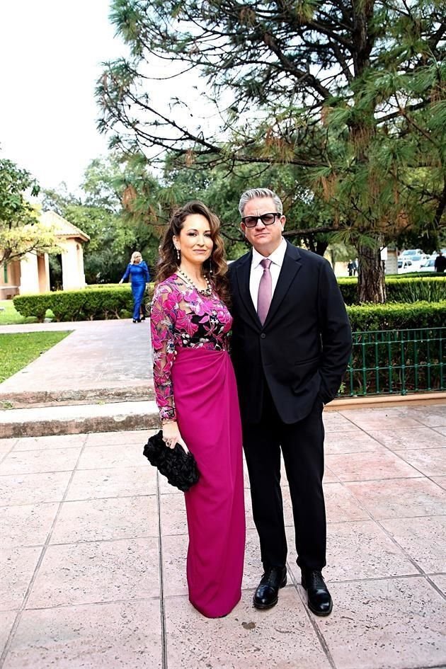 Marcela Valadez de Joffroy y Rudy Joffroy