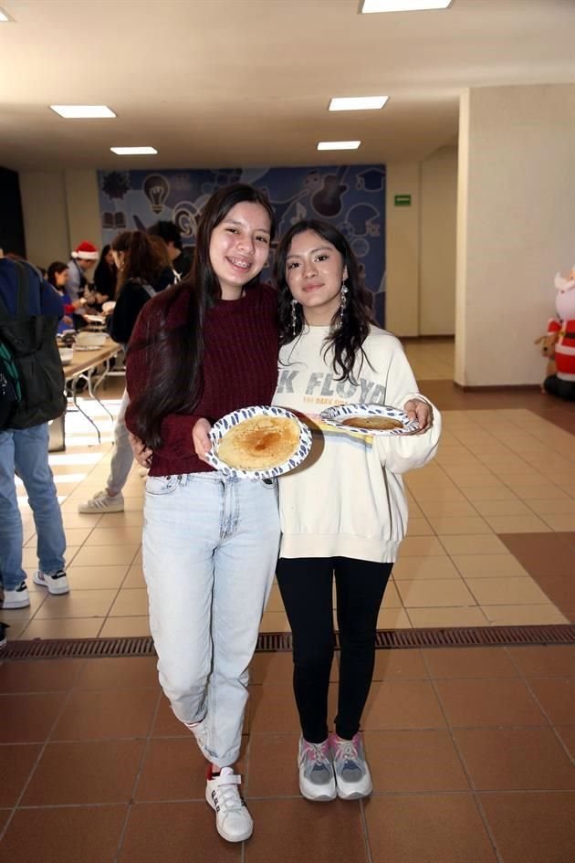 Sofía Campos y Hemilia Mendoza