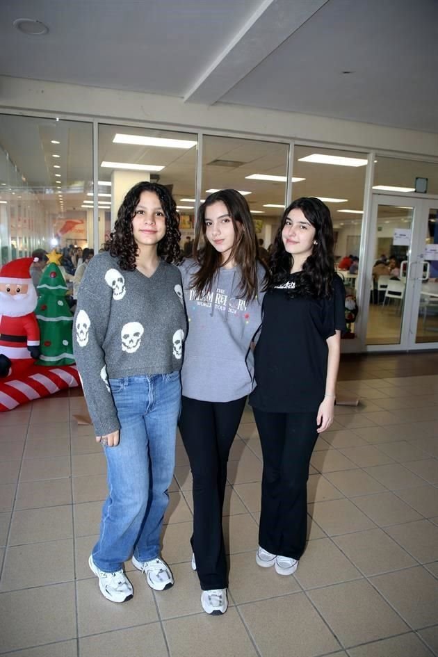 Andrea Castro, Sophia Arenal y Camila Garcia Peña