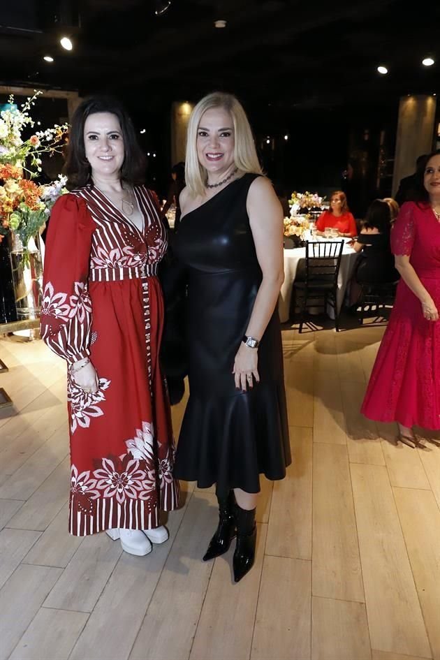 Bertha Vidaurri de Elías y Claudia Martínez de Sojo