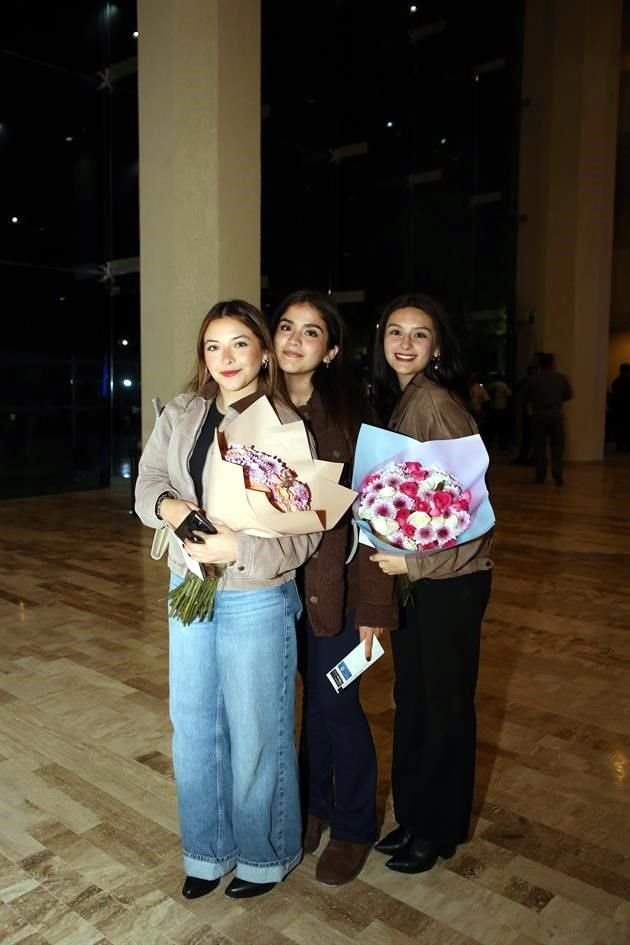 Dafne Serrano, Valeria González y Bárbara Rodríguez