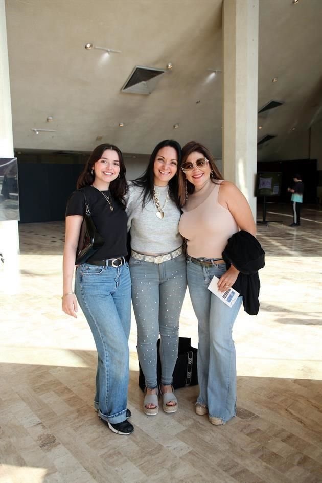 Fernanda Sandoval, Chetta Motiva y Bárbara Palacios