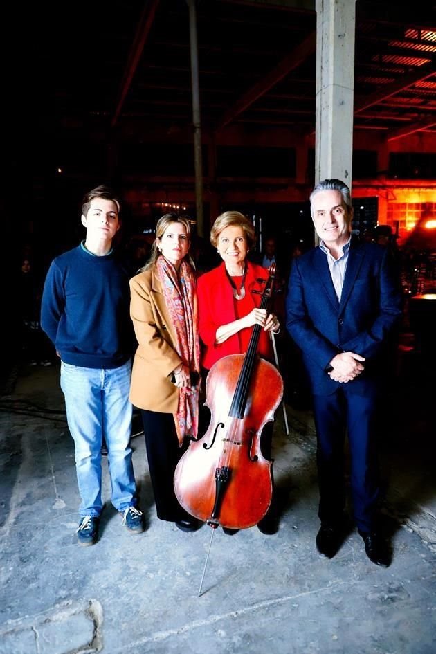 Diego Sada, Vanina González de Sada, María Isabel Prieto de Prieto y Bernardo Sada