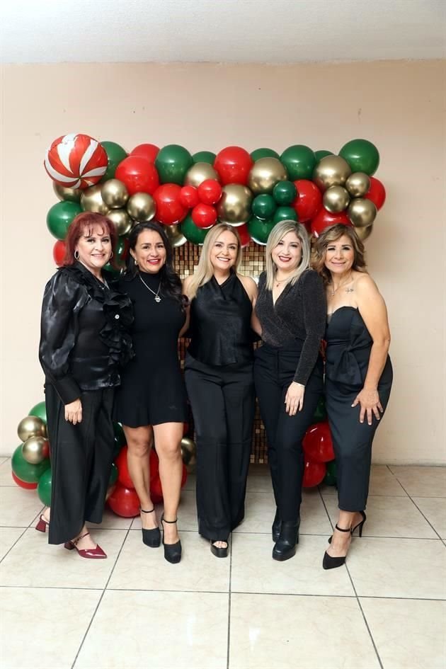 Nancy Valdez, Brenda Tijerina, Claudia Rodríguez, Alejandra Garza y Graciela López