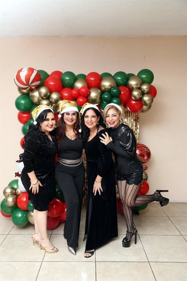 Magdis Ochoa, Ime Benavides, Ofelia Galván de De la Garza y Yolis Langarica