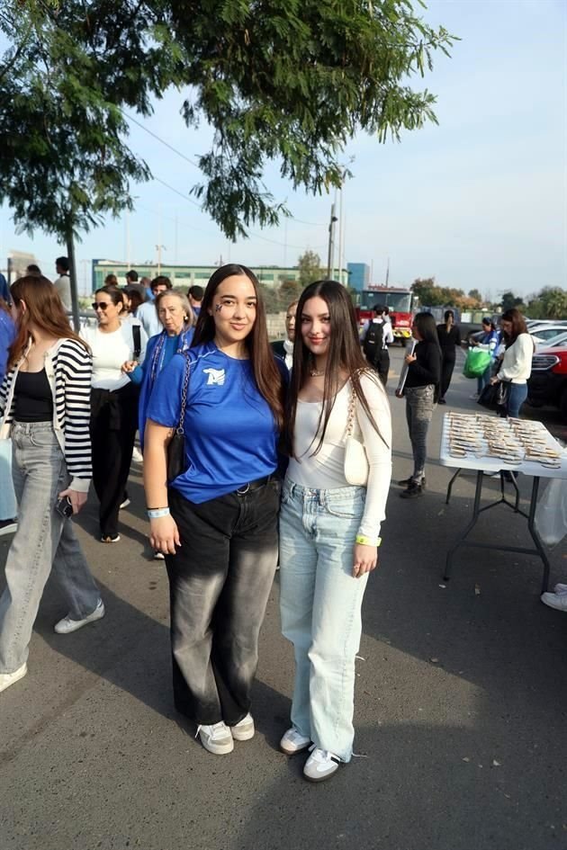 Regina García y Ana Martínez