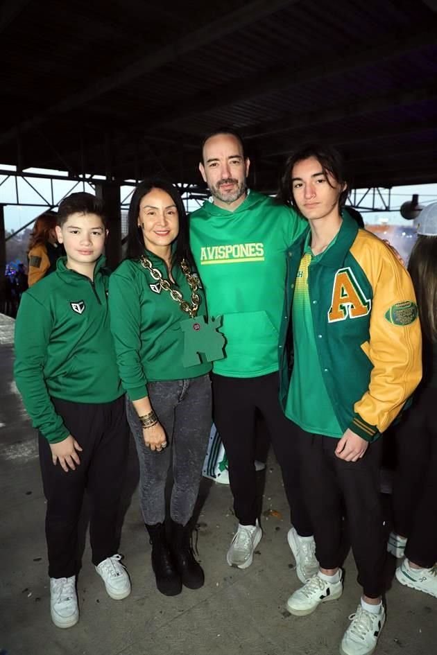 Patricio Labastida, Maribel Martínez de Labastida, Jesús Labastida y Joaquín Labastida