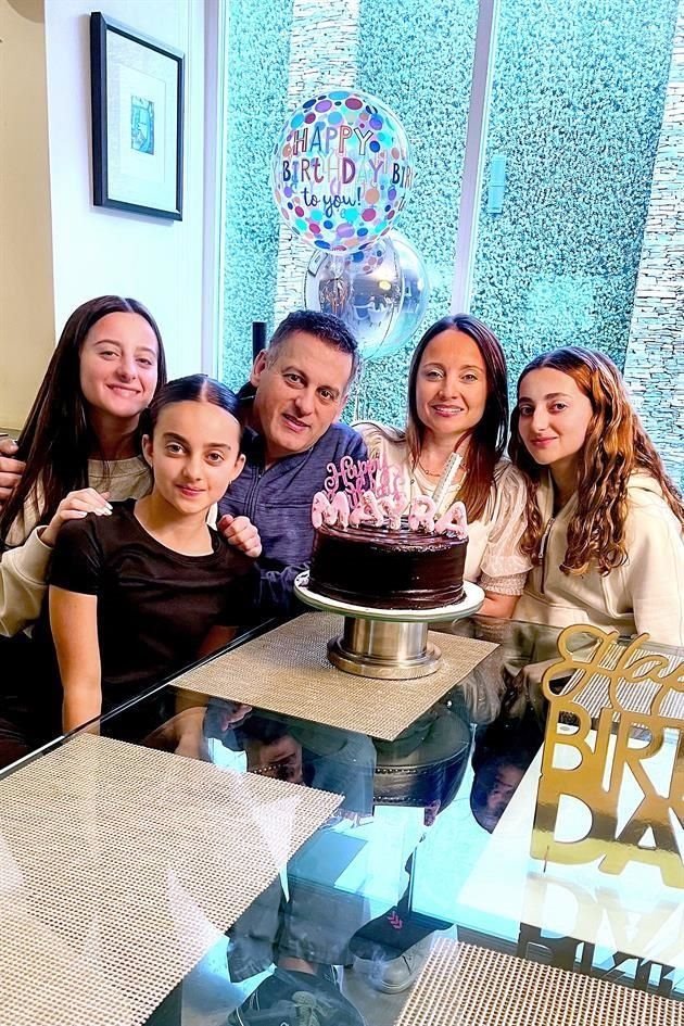 Balbina Canavati, Estefy Canavati, Mauricio Canavati, LA FESTEJADA y Christiane Canavati