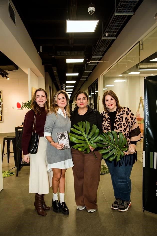 Gaby Valenzuela, Gabriela Salmón, Marcela Cavazos y Tere Gastelum