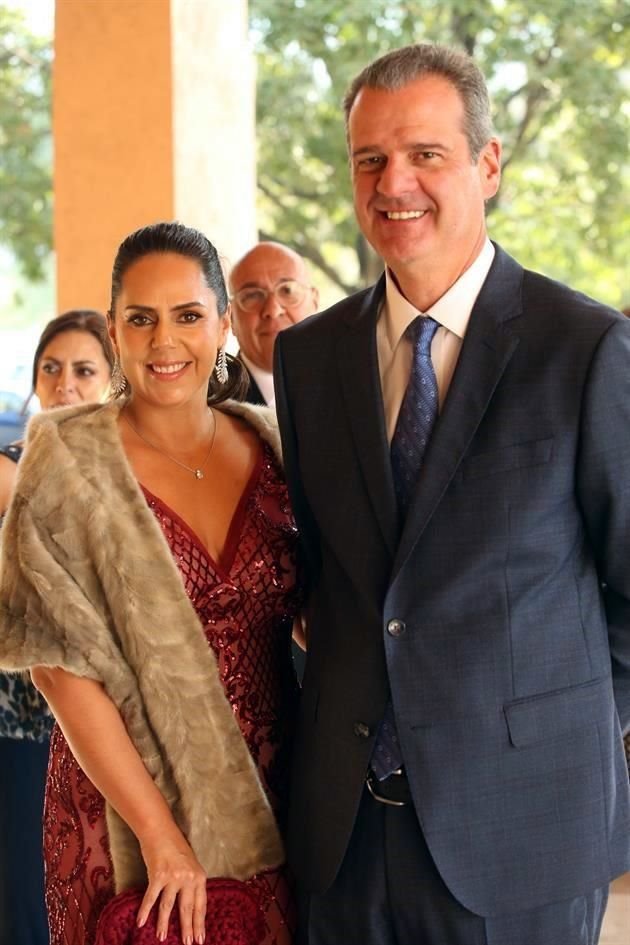 Ana Paola Velazco y Luis Ortiz