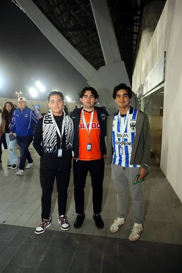 Marcelo Vergara, Adrián Flores y Javier Lamas