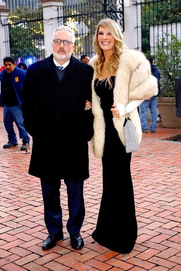 David González Ballesteros y Maru García Noriega de González Ballesteros