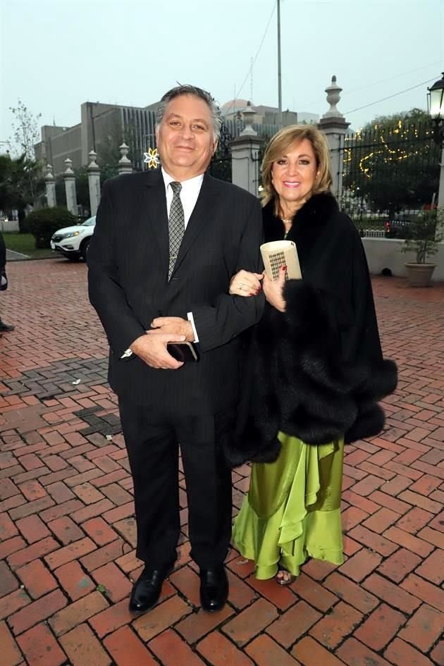 Javier González y Laura Furber