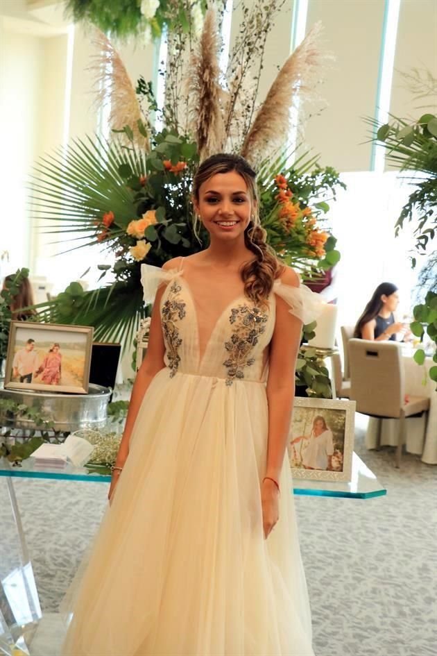 Alondra Gomez Montemayor