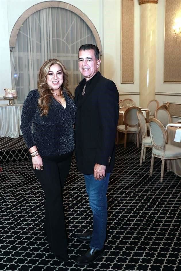 Ivonne de Castillo y Fernando Castillo