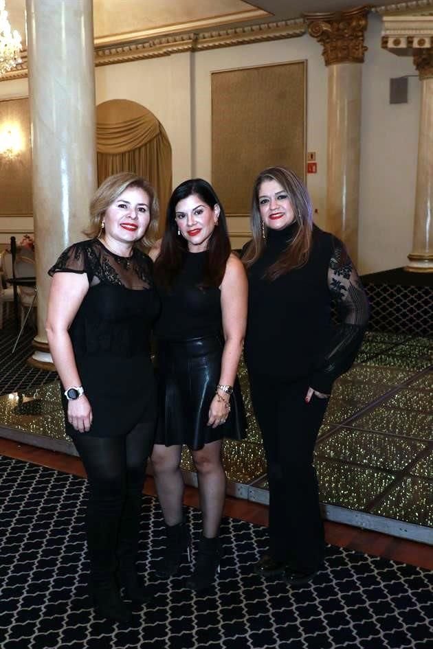 Adriana Villaseñor, Bárbara Escamilla y Brenda Hernández