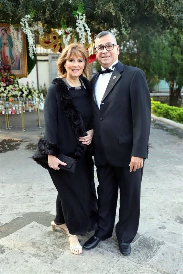 Marisol Garza de Serna y Luis Carlos Serna