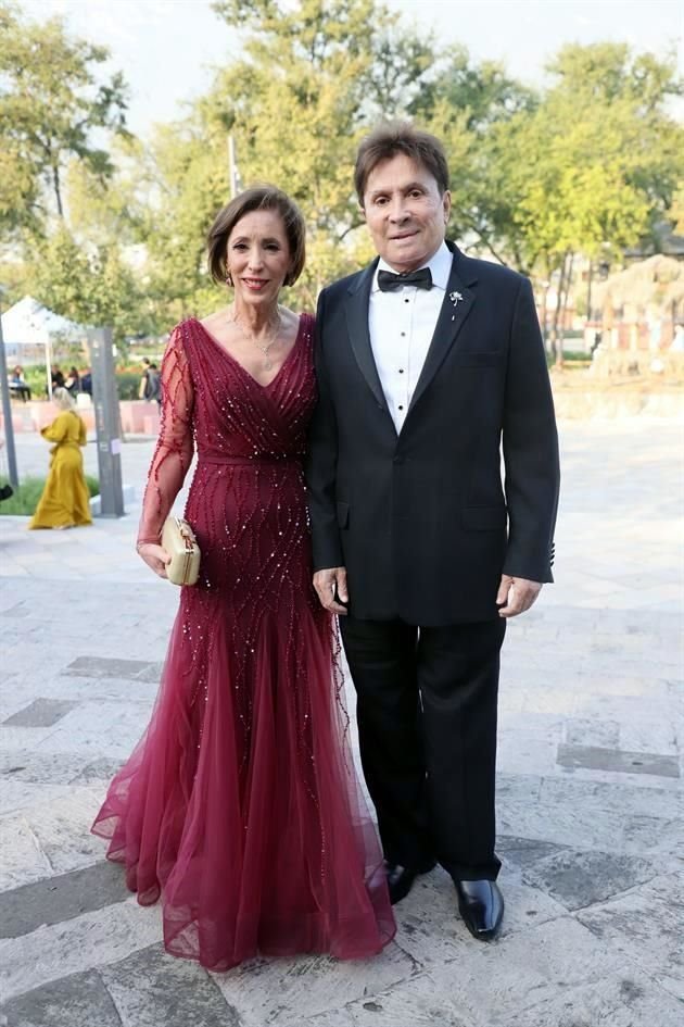 Adriana Sánchez de Zepeda y Edmundo Zepeda