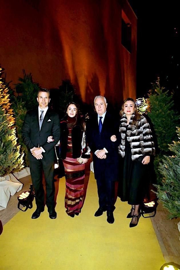Protasio Rodríguez, Karen Almaguer de Rodríguez, Víctor Almaguer y Susana Flores de Almaguer