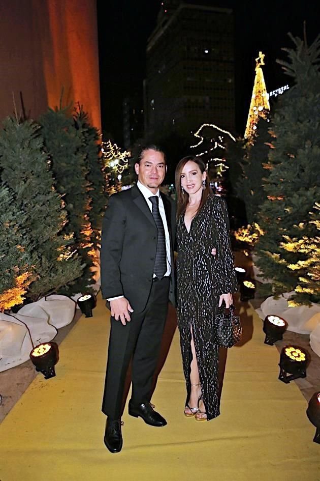 Alejandro Villanueva y Nora Garza T.