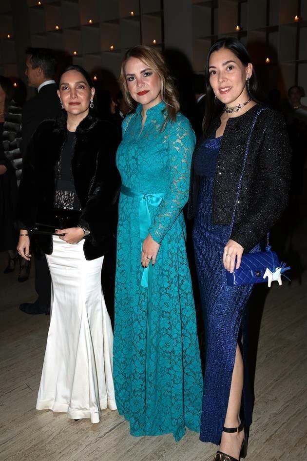Brenda Pérez, Vero Ulloa y Ani Arangua