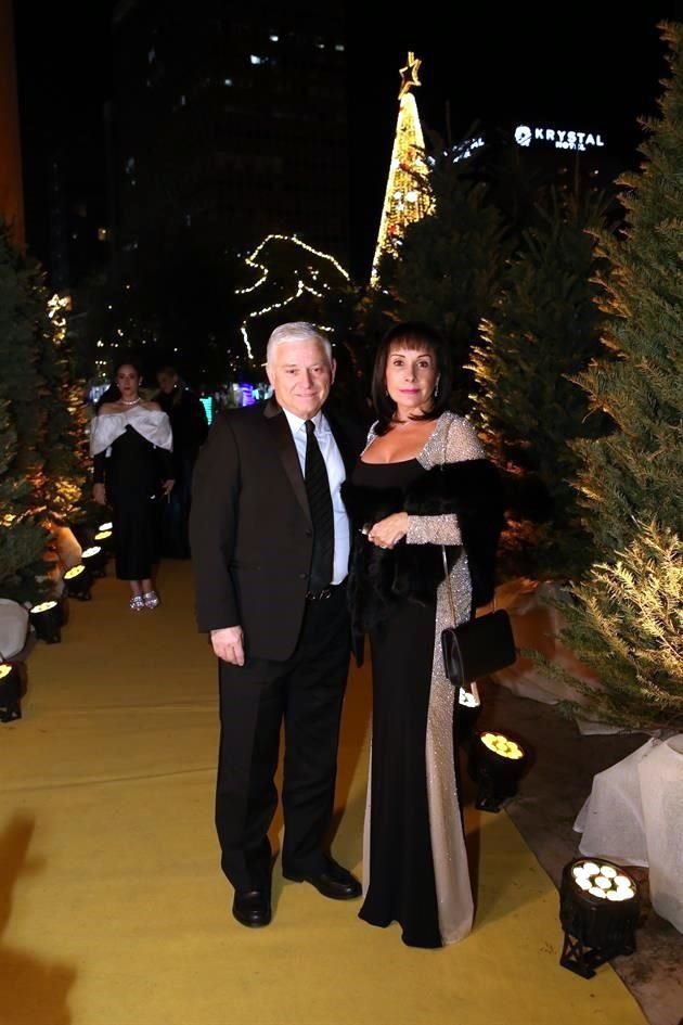 Germán Rodríguez Uribe y Martha Rangel de Rodríguez