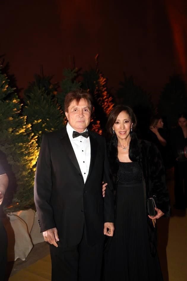 Edmundo Zepeda y Adriana Sánchez de Zepeda