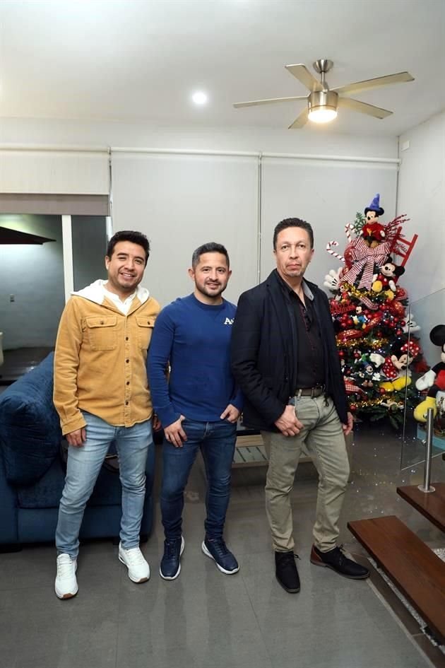 Arturo García, Adrián García y Alberto Palacios