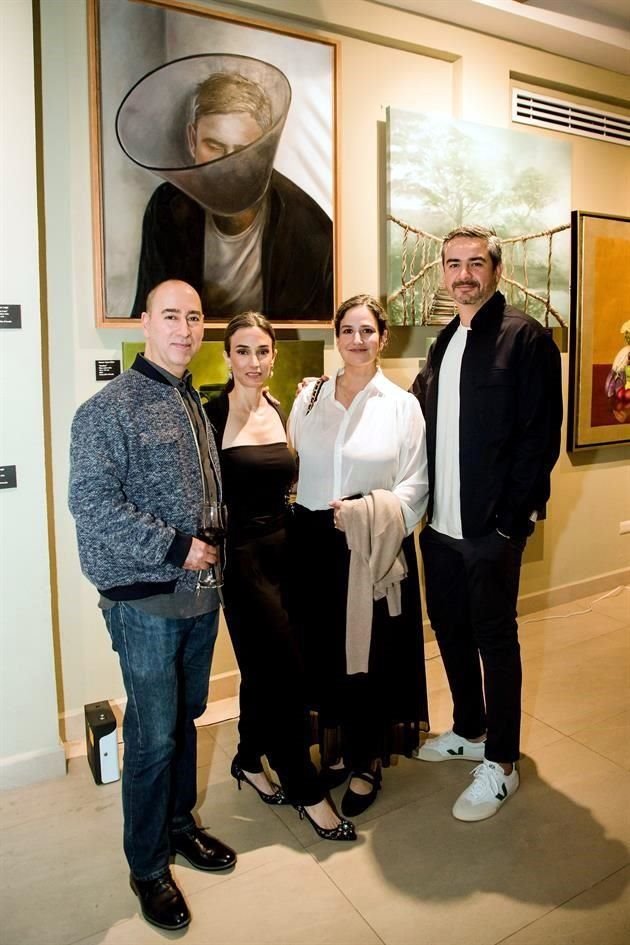 Rolando Valle, Catalina Zambrano, Mimi González y Memo Oyervides