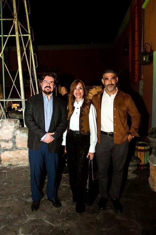 Jorge Gama, Olga Mejía y Hernán Garza