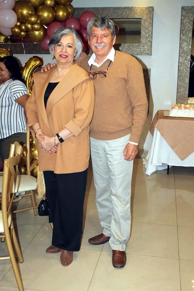 Lorena de Zamudio y Benjamín Zamudio