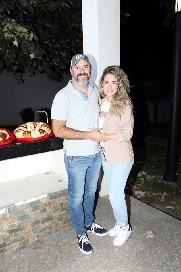 Sergio Ramírez y Paty García