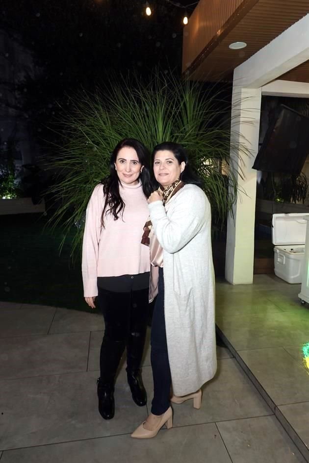 Flor Garza y María Eugenia Quintanilla