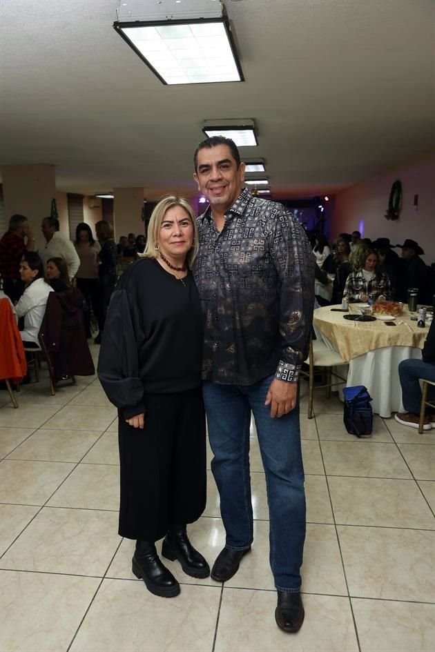 Denaly Márquez y Gustavo Lopecedeño