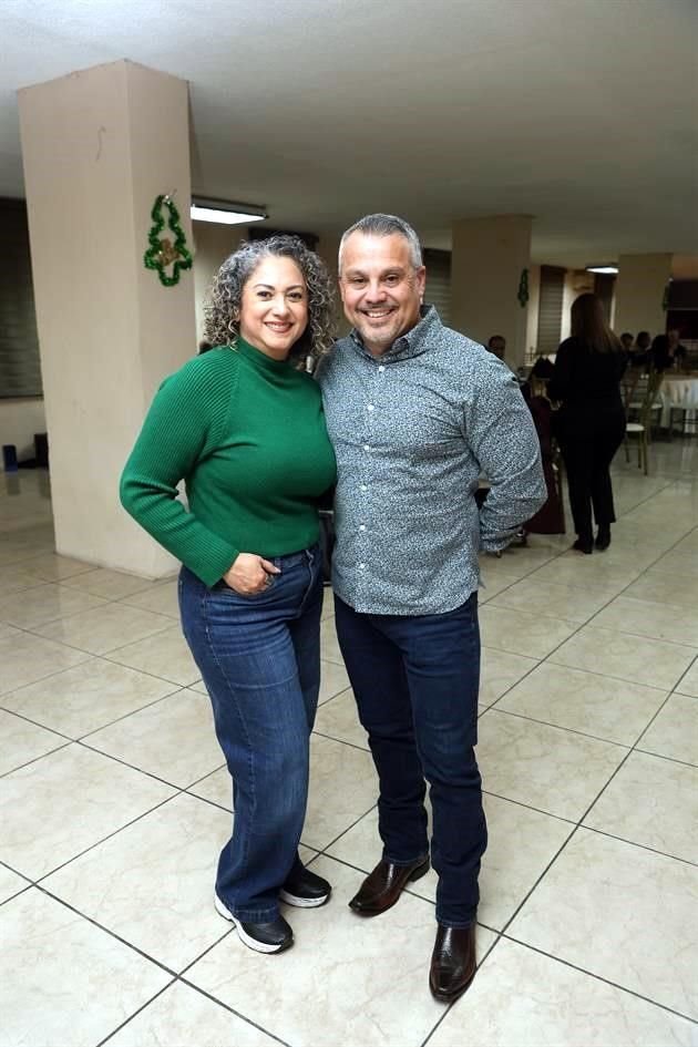 Adriana Velázquez y Guillermo Delgadillo