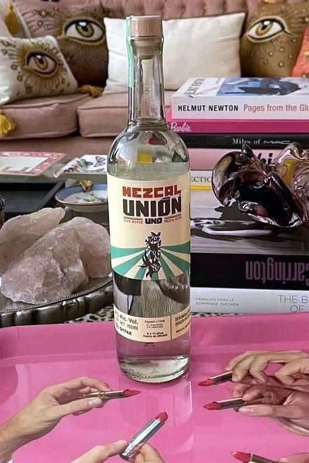 En los últimos años, Mezcal Unión se convirtió en una de las marcas líderes de mezcal en bares y restaurantes de México.