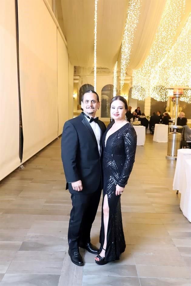 Carlos Contreras y Alejandra González