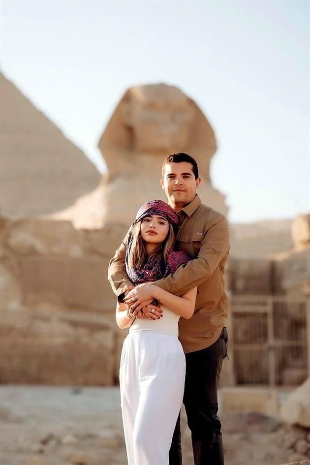 EGIPTO. Fernanda Cortés de Morales y Javier Morales Calderón