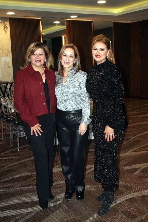 Pupis Galarza, Mayela Nava y Mayra Morquecho