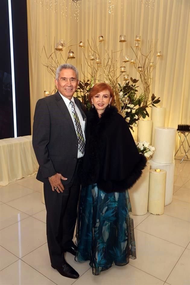 José Manuel Quintanilla y Sandra Elizondo de Quintanilla