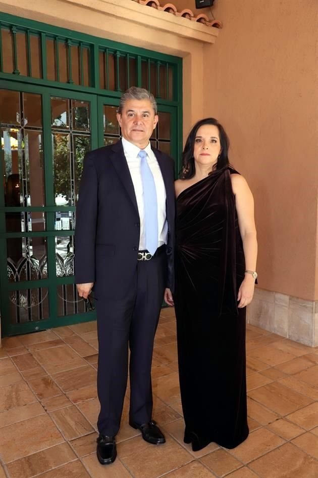 Raúl Rhon y Cristina Peña de Rhon