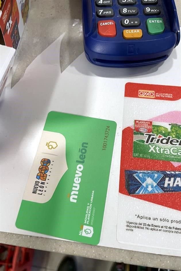Las tarjetas Me Muevo ya pueden conseguirse en las tiendas Oxxo del área metropolitana.