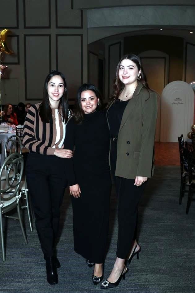 Estefanía Reyna, Sofía Garza e Iris Saldaña