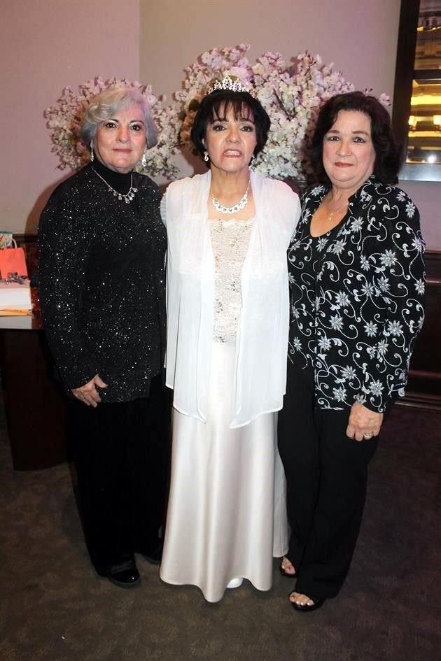 Alma Rodríguez, Lucero González Navarro y Martha Elva Solís